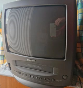 TV VHS Samsung Gris (REPARAR)