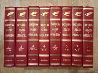 Enciclopedia de aviación y astronáutica Garriga