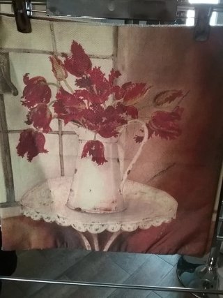 2 FUNDAS DECORATIVAS D COJÍN CON JARRA D FLORES