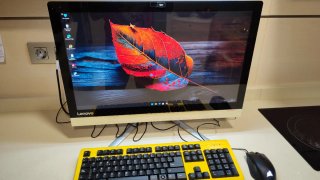 Ordenador todo en uno Lenovo Ideacentre 23"