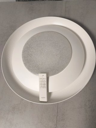 Plafón LED Mantra con luz cálida,blanca,y fría