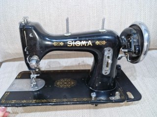 Máquina de coser antigua SIGMA Modelo A