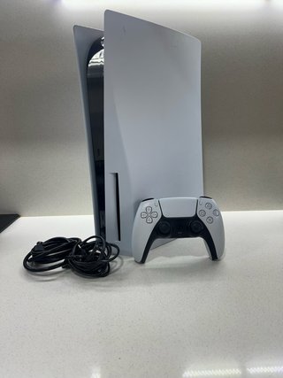 PlayStation 5 + mando con lector de disco