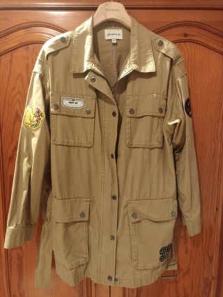 Gabardina Stradivarius Beige
