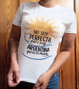 Camiseta Blanca Estampada Todos los talles