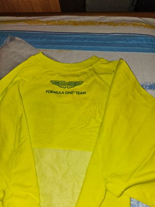 Camiseta Aston Martín