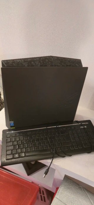 Ordenador ASUS ROG G20 con Teclado ASUS
