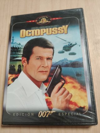 DVD 007 Octopussy - Edición Especial