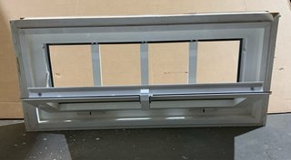 Ventana aluminio abatible, blanca