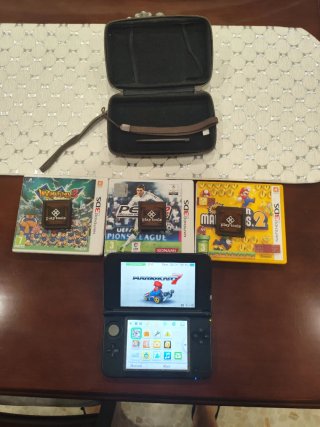 Nintendo 3DS XL Roja