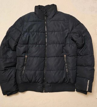 Cazadora Superdry acolchada azul marino