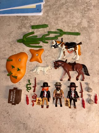 2 Sets Playmobil Vaqueros 5608 y 5251