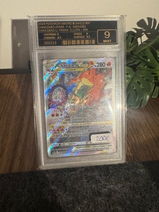 Carta Pokémon Charizard VSTAR SWSH262 Graduada