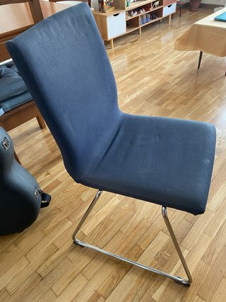 Silla de Comedor Azul con Patas Metálicas