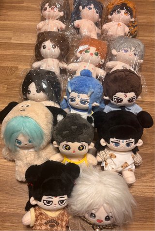 Set de 13 Muñecas de Algodón