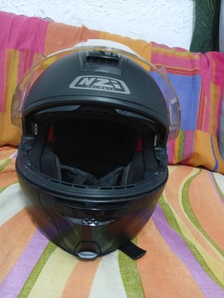 Casco de Moto NZI Negro