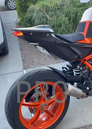 Escape Leovince KTM SUPER DUKE 1190