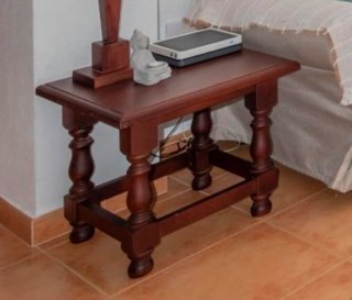 Mesa Auxiliar de Madera