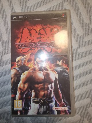 Tekken 6 para PSP