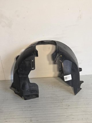 Pase de rueda delantero ford 1919102 focus 3107