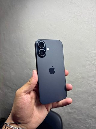 iPhone 16 Negro
