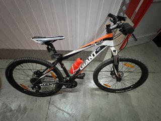 Bicicleta de Montaña Giant Talon