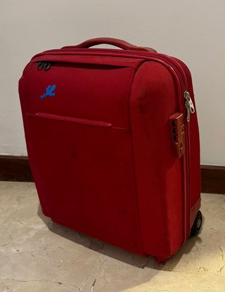 Maleta de cabina blanda VIP Lido roja 49x40x20 cm