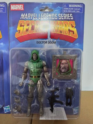 Figura Marvel Legends Doctor Doom Secret Wars