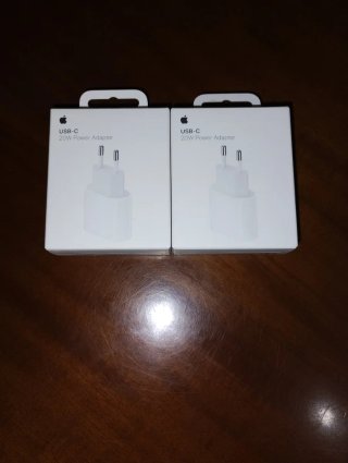Adaptadores de Corriente Apple USB-C 20W