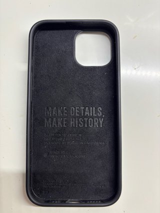 Funda elago para iPhone 15