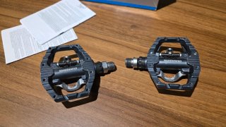 Pedales Shimano EH-500