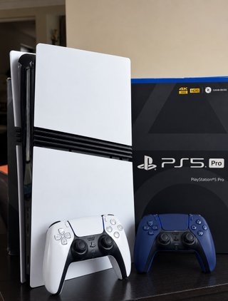 PS5 Pro 2TB Digital + Mando Extra