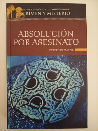 Absolución por asesinato: una novela de Sor Fid...