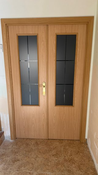 Puertas de Interior y doble con cristal URGE