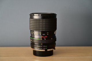 Objetivo Tokina 28-85mm 1:3.5-4.5 MD