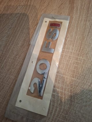Emblema 2.0 FSI para vehículo