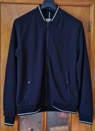 Chaqueta bomber Sfera Men. Talla M