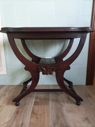 Mesa Auxiliar de Teka