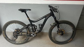 Bicicleta de Enduro Giant Reign