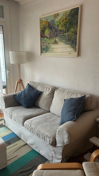 Sofá IKEA de dos plazas