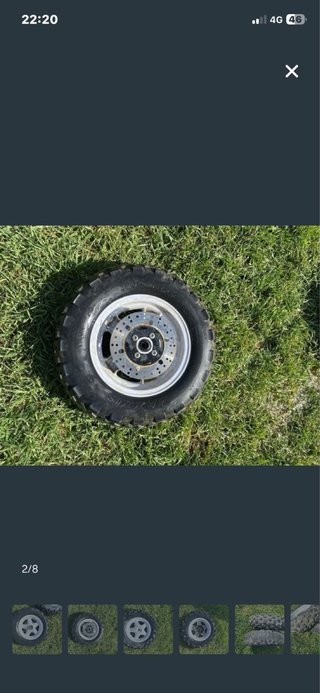 Rueda de moto con disco de freno
