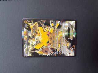 Carta Pokémon Pikachu EX XY124