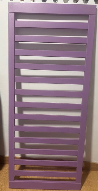 Soporte de Madera Morado
