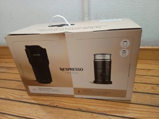 Cafetera Nespresso Vertuo Pop y Aeroccino