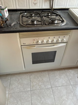 Horno y Placa de Gas Teka