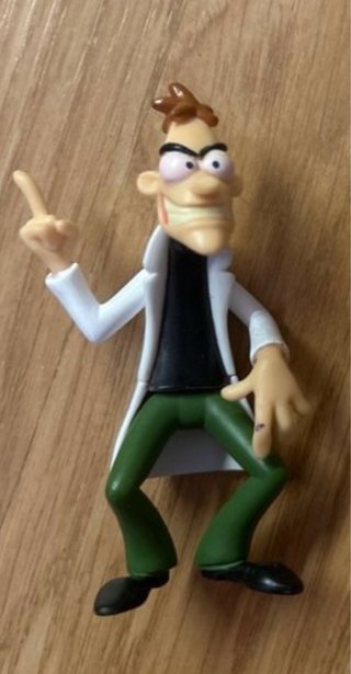 Figura Doctor Doofenshmirtz Phineas y Ferb
