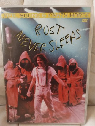 Neil Young & Crazy Horses Rust Never Sleeps DVD
