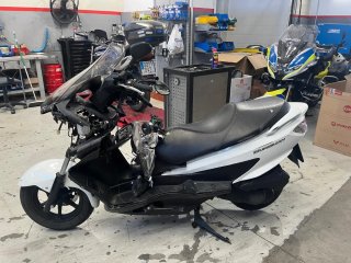 Suzuki Burgman 125 ABS Accidentada