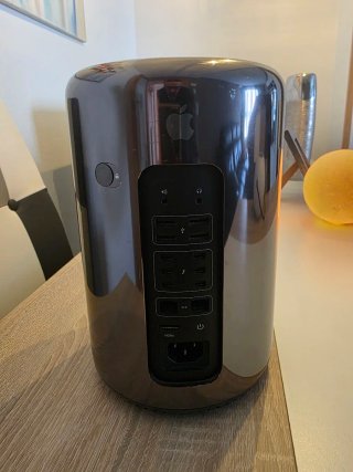 Apple Mac Pro 6.1 (2013) NO FUNCIONA
