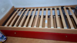 Cama Infantil de Madera con Escritorio